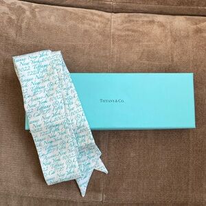 Tiffany Signature Neck Scarf